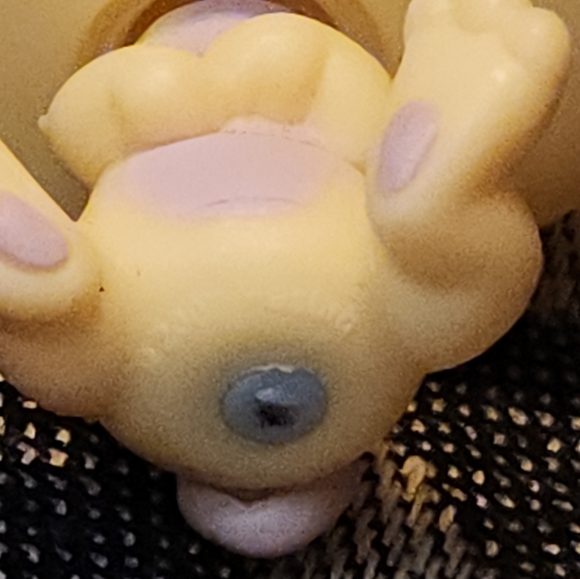 Littlest Pet Shop LPS Figure Hasbro Dwarf Rabbit #471 From Pet Nooks Set - Picture 10 of 10